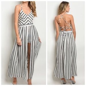 2XHOST PICK *LAST ONE! Medium Lace Up Romper NWT